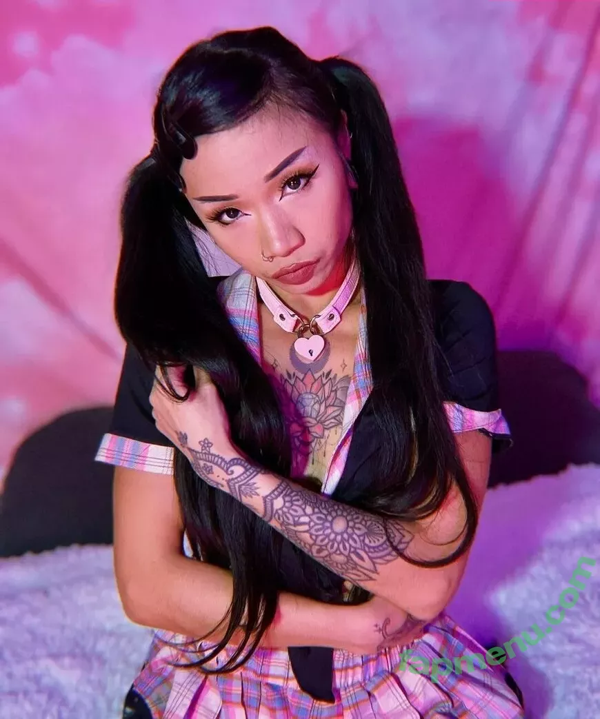 Raine Lee nude photo #0001 (Raine.lee / Rainelee / Sailorraine)