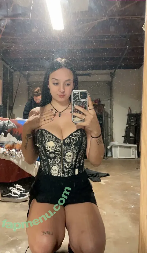 Rainebby22 nude photo #0005 (kadeeraine22)