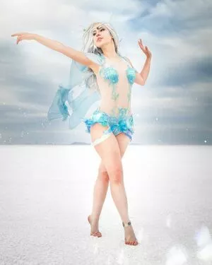 Raineemery / emerysealion nude photo #0011