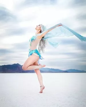 Raineemery / emerysealion nude photo #0012