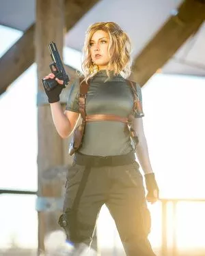 Raineemery / emerysealion nude photo #0094