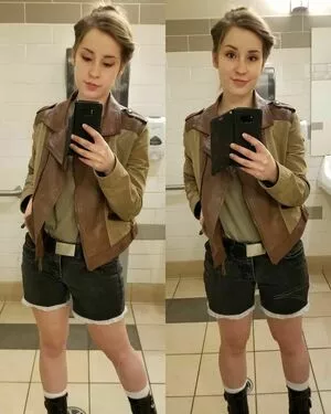 Raineemery / emerysealion nude photo #0160