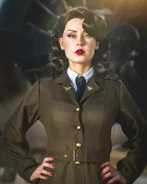 Raineemery / emerysealion nude photo #0185