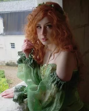 Raineemery / emerysealion nude photo #0187