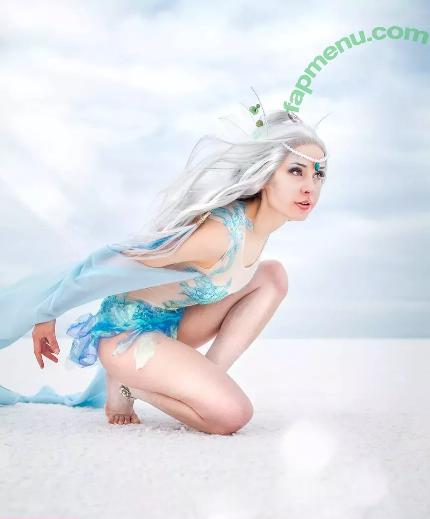 Raineemery nude photo #0009 (emerysealion)