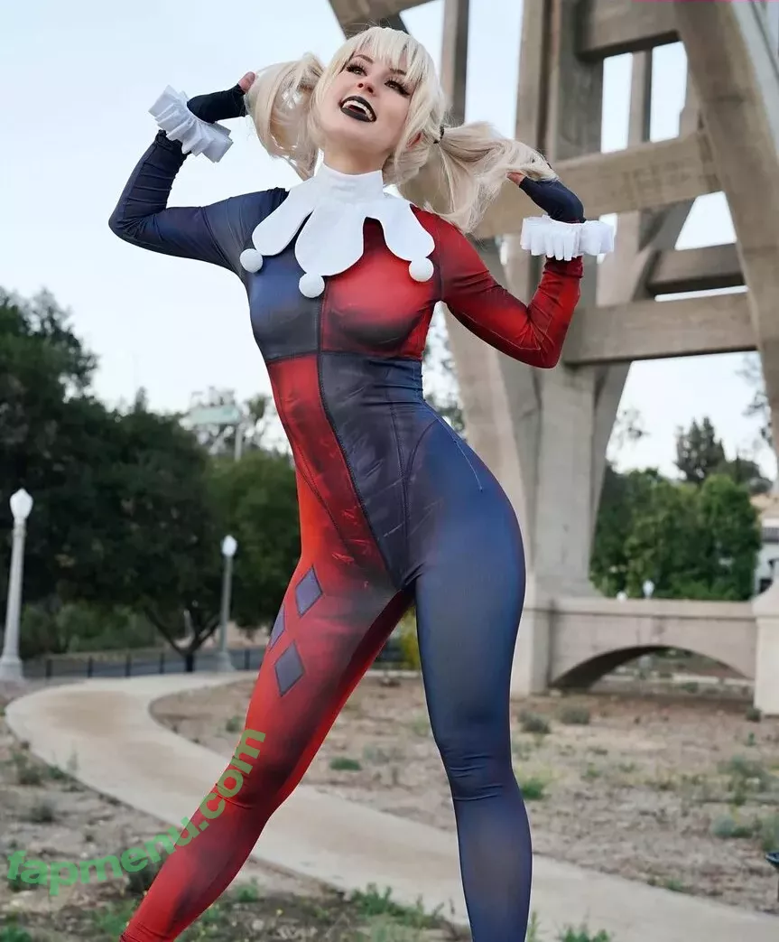 Raineemery nude photo #0032 (emerysealion)