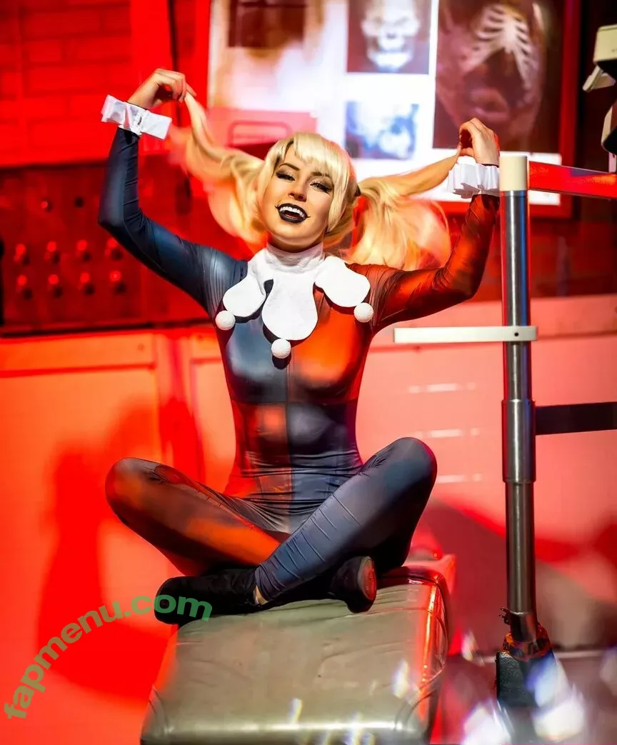 Raineemery nude photo #0042 (emerysealion)