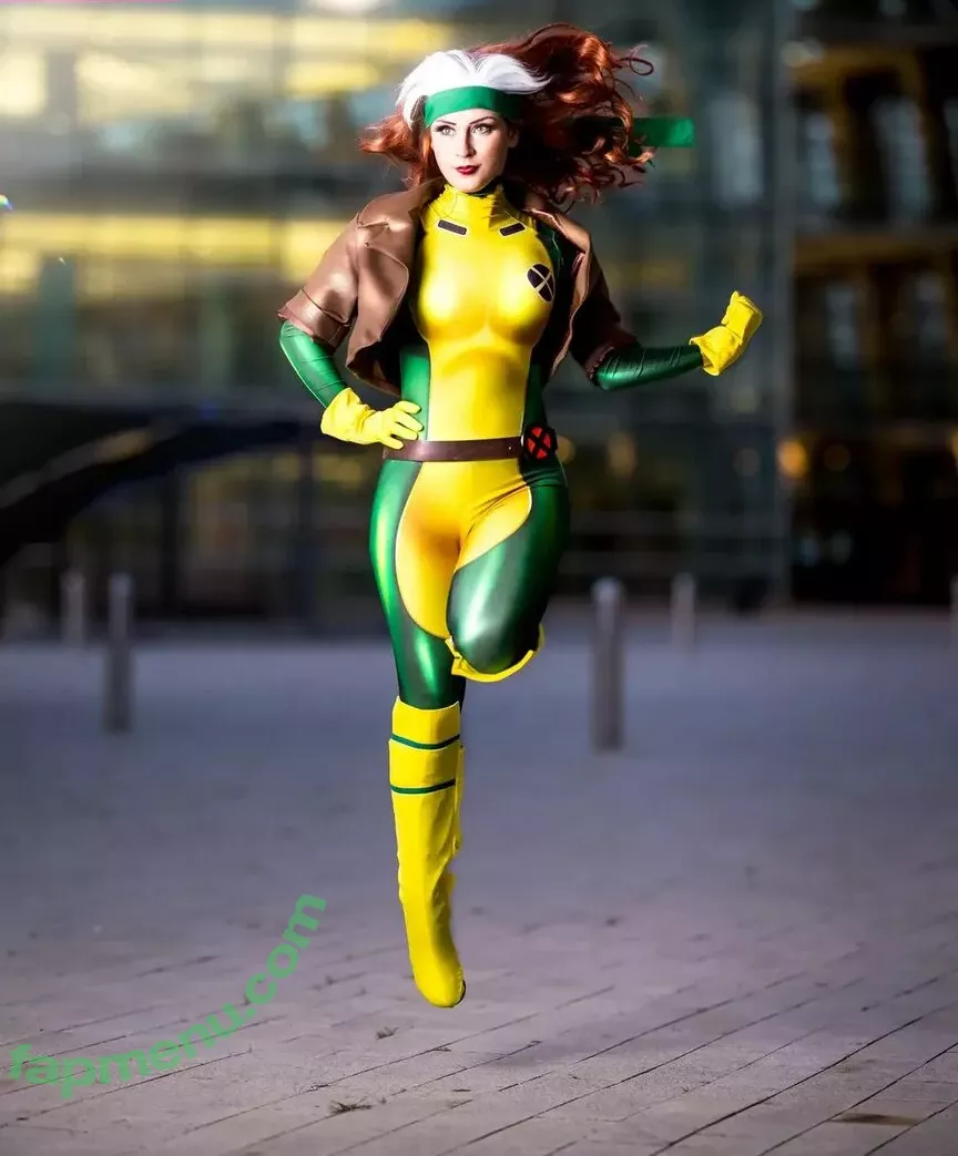 Raineemery nude photo #0060 (emerysealion)