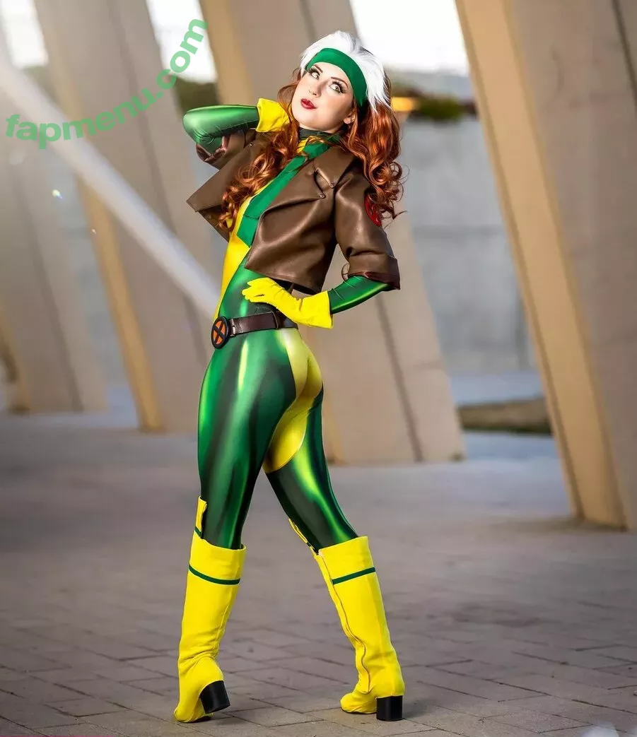 Raineemery nude photo #0077 (emerysealion)