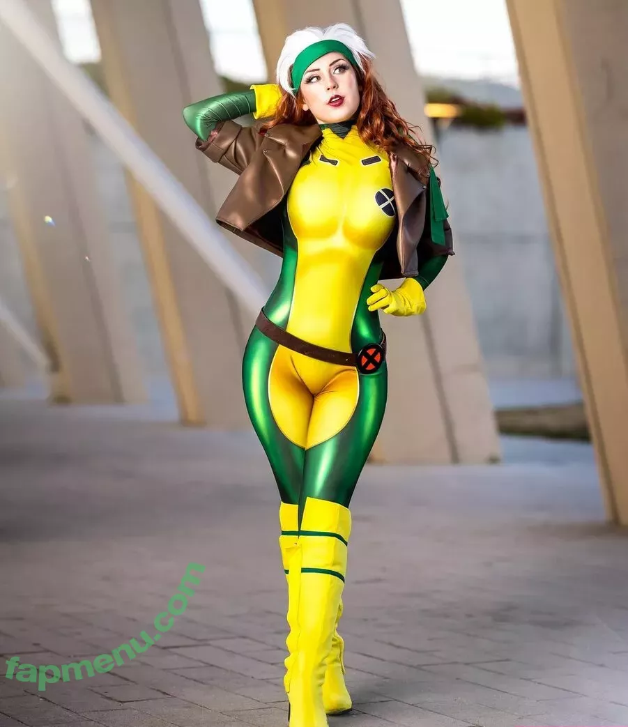 Raineemery nude photo #0079 (emerysealion)