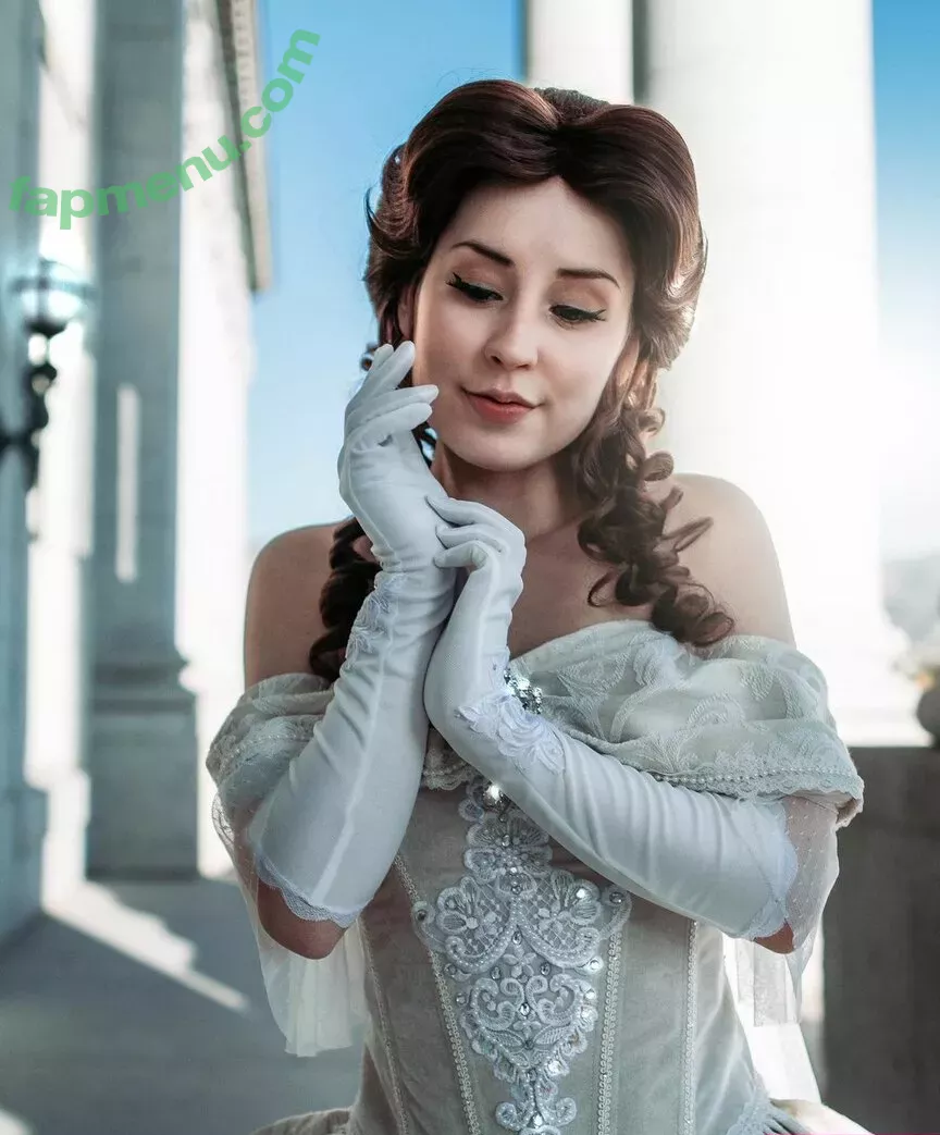 Raineemery nude photo #0082 (emerysealion)