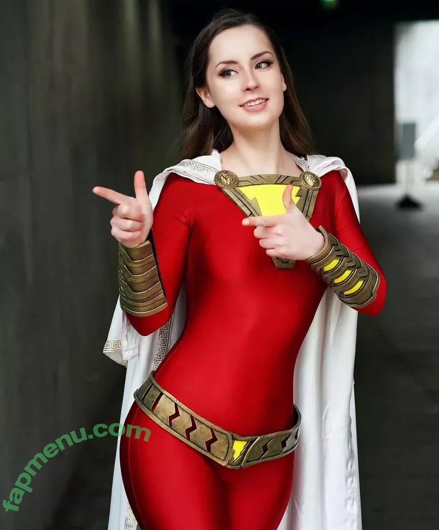 Raineemery nude photo #0097 (emerysealion)