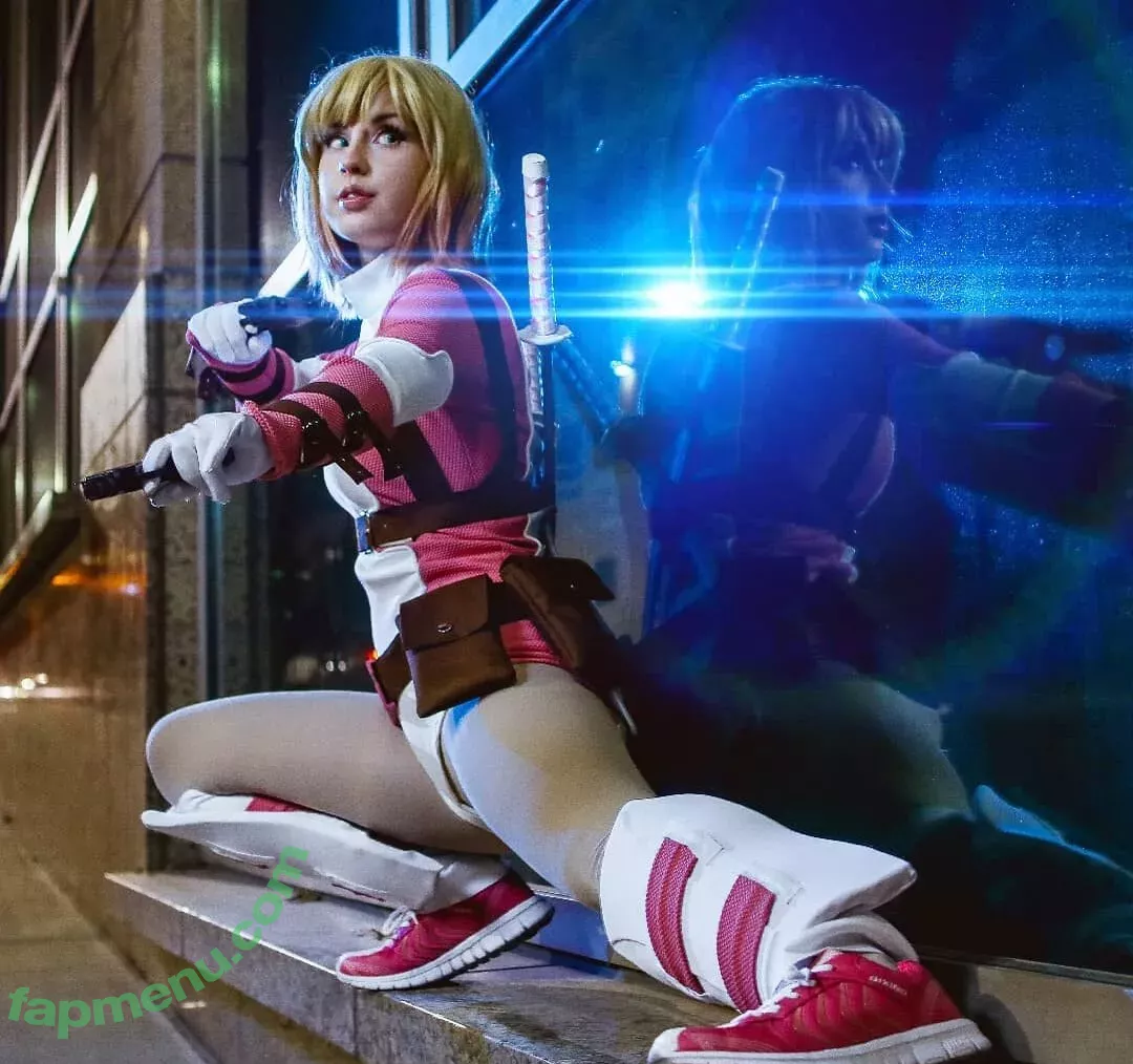 Raineemery nude photo #0121 (emerysealion)