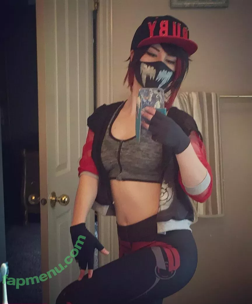 Raineemery nude photo #0137 (emerysealion)