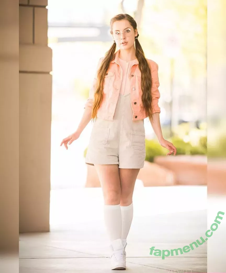 Raineemery nude photo #0142 (emerysealion)