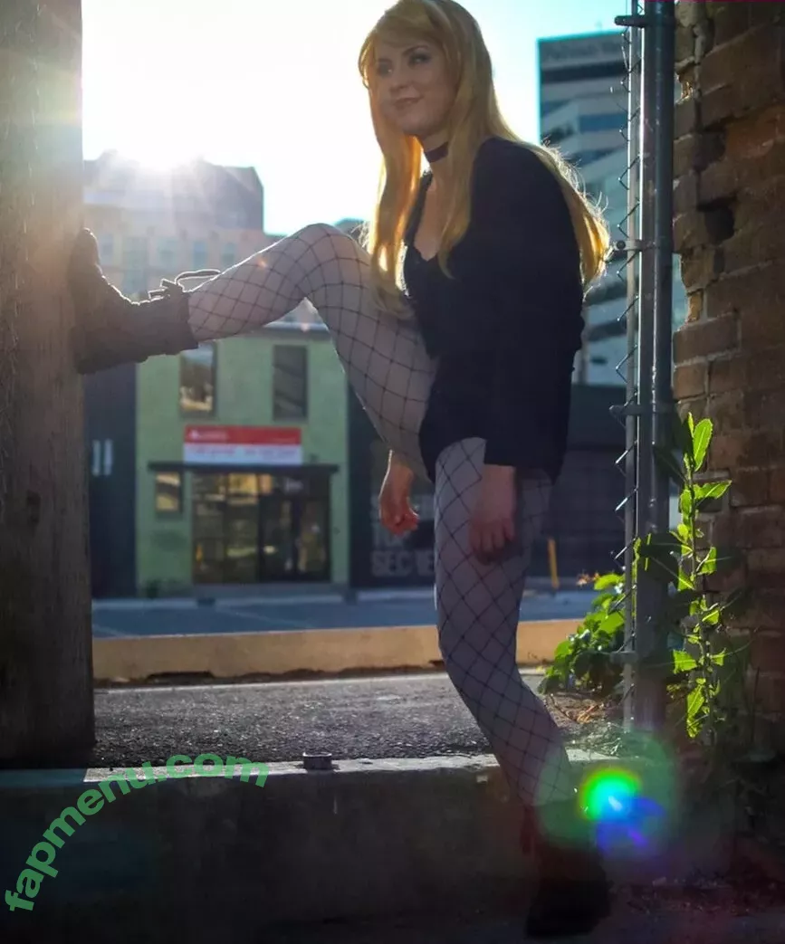 Raineemery nude photo #0144 (emerysealion)