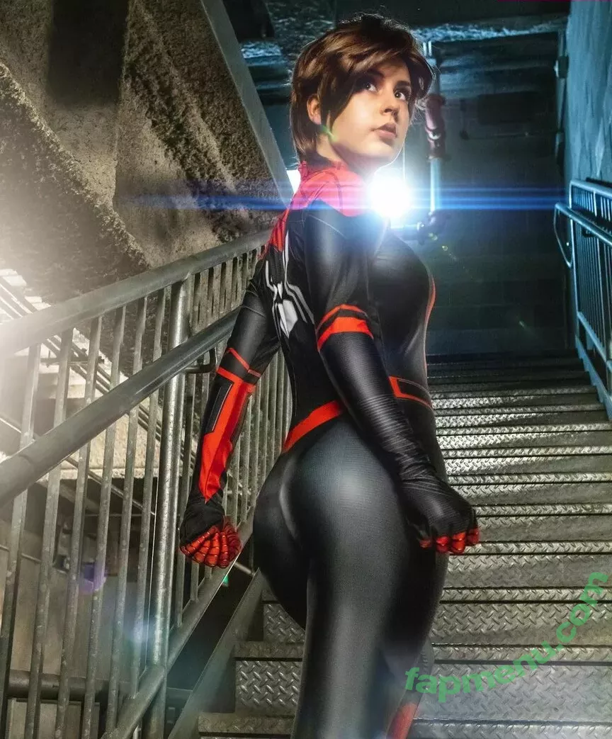 Raineemery nude photo #0158 (emerysealion)