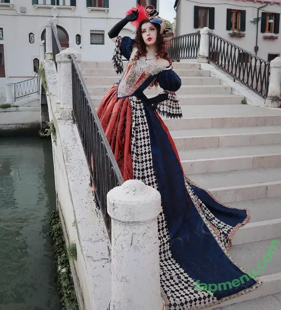 Raineemery nude photo #0167 (emerysealion)