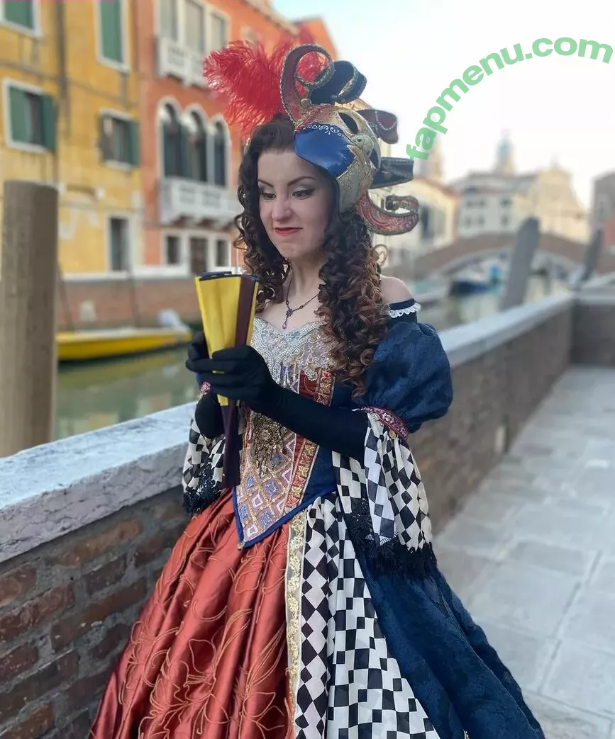 Raineemery nude photo #0172 (emerysealion)