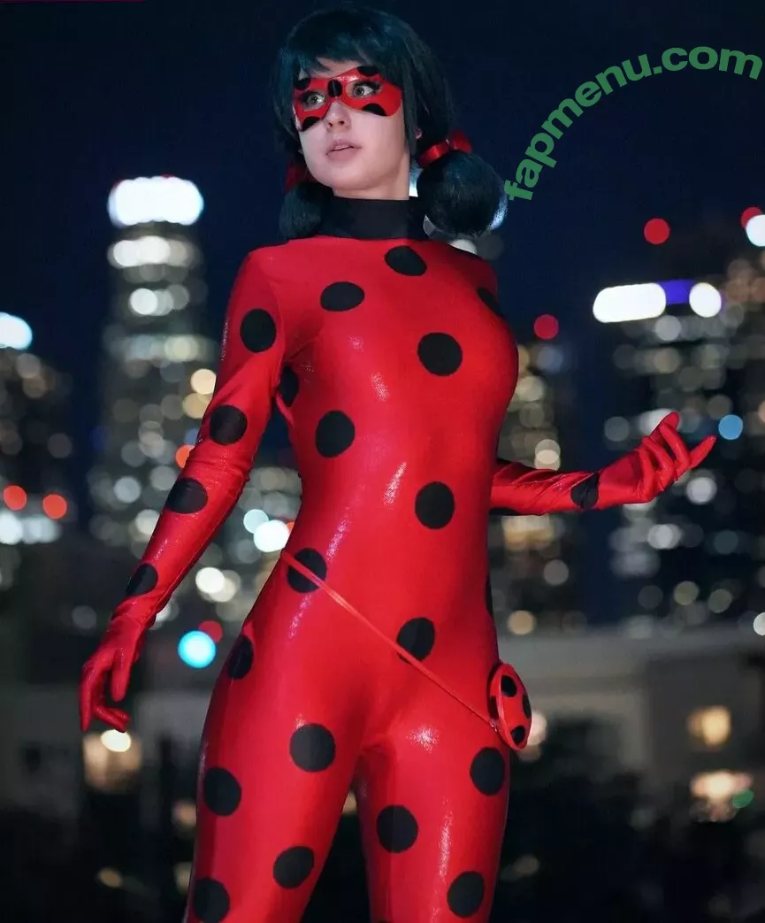 Raineemery nude photo #0191 (emerysealion)