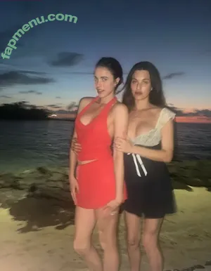 Rainey Qualley / Rainsford nude photo #0100