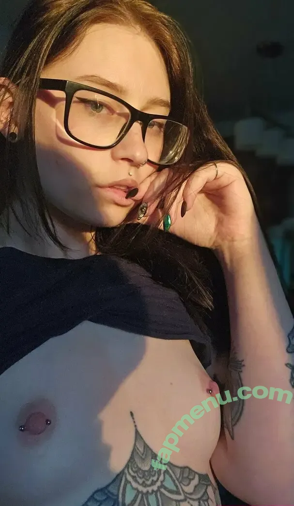 Rainn Suicide nude photo #0021 (rainnsuicide)