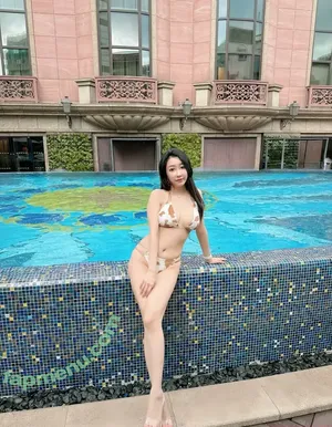 Rainy 以希 鐘小八 / rainy.tw nude photo #0019
