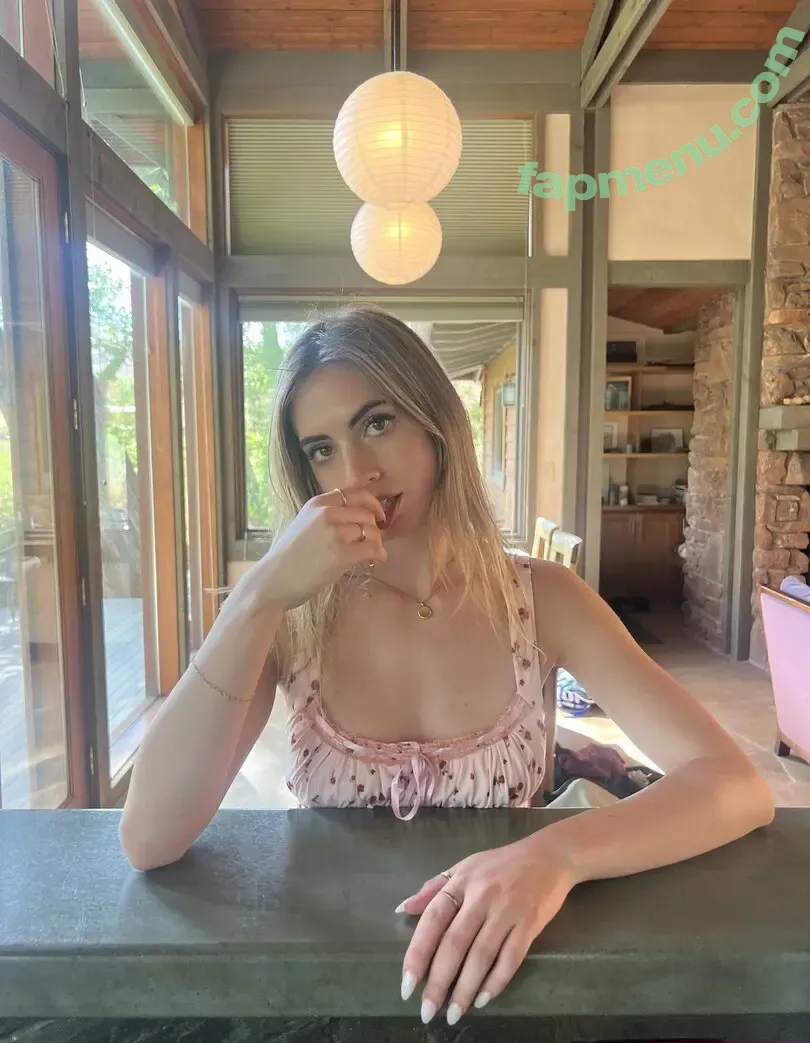 raishavip nude photo #0067 (raisha_wanderlustsoul)
