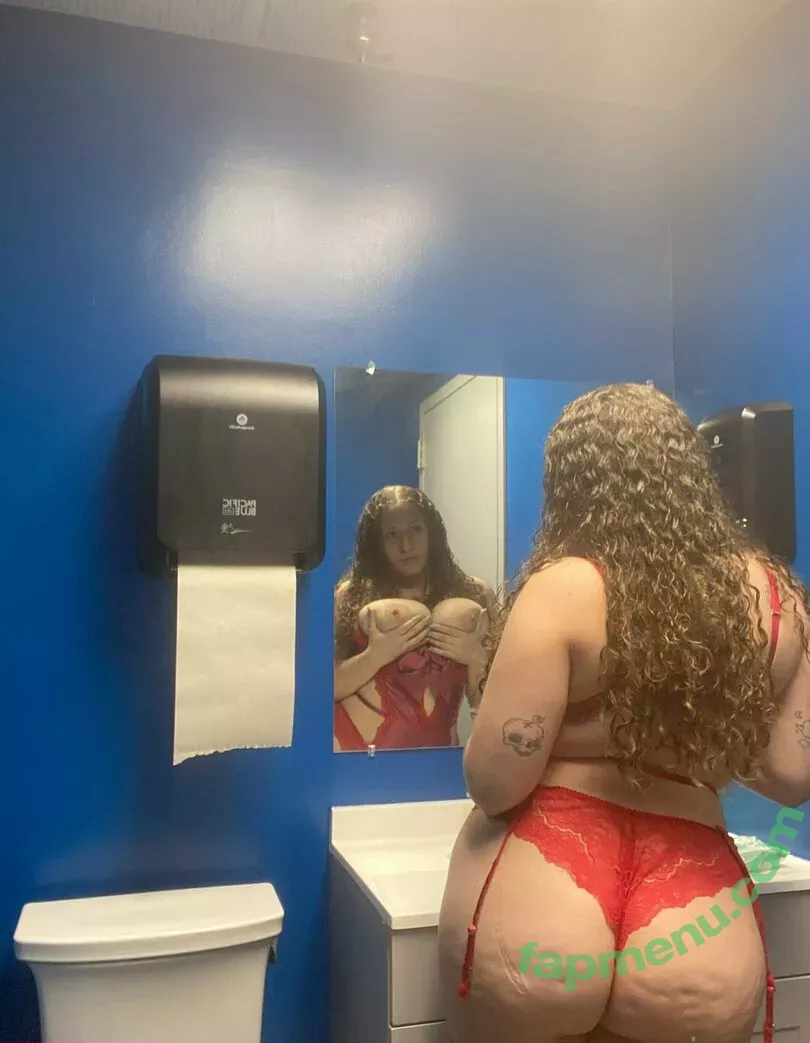 rajzoreo nude photo #0030 (rajzoreoo)