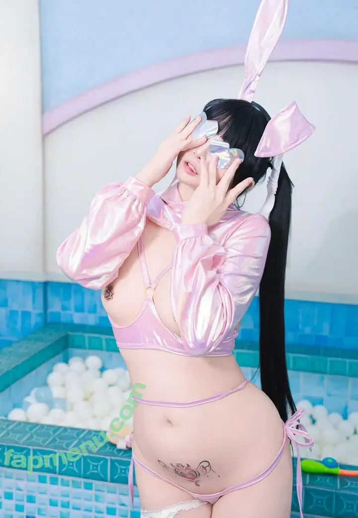 落落Raku nude photo #0322 (raku66666 / rakuraku166)