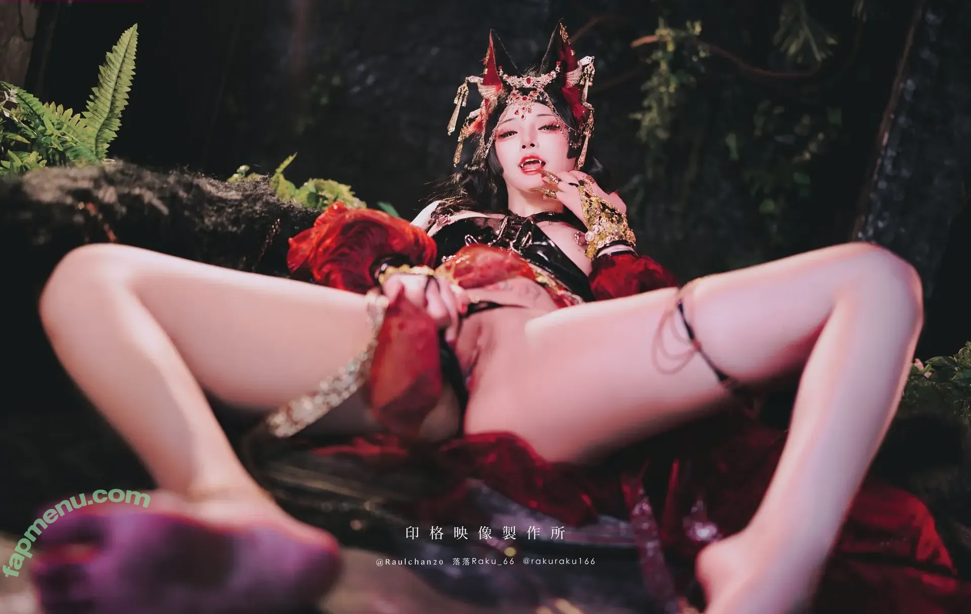 落落Raku nude photo #0362 (raku66666 / rakuraku166)