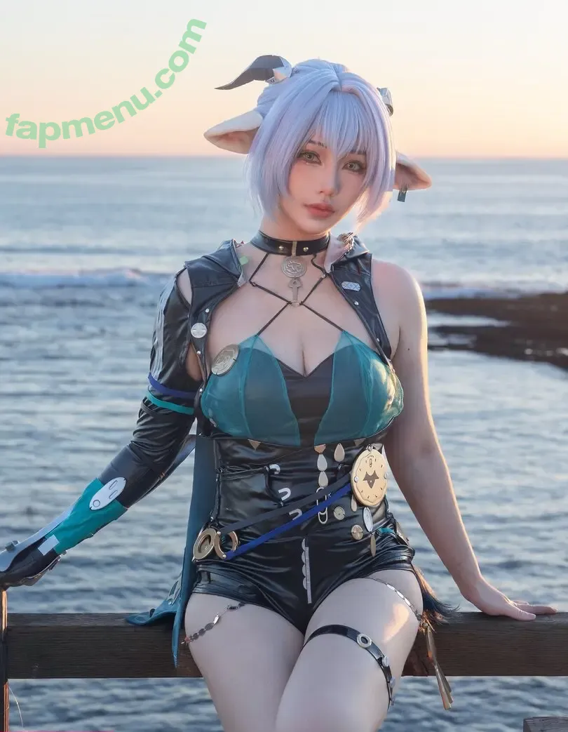 Rakukoooo nude photo #0432 (rakukoo)