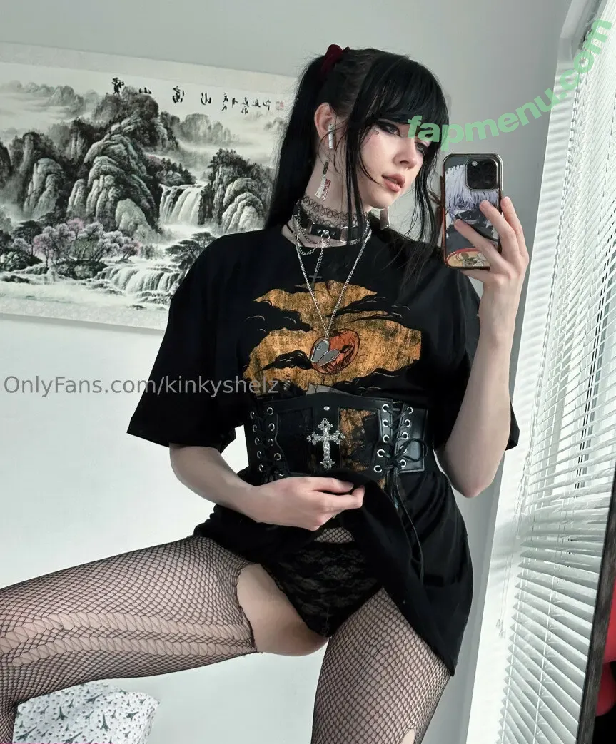 Ramenshelz nude photo #0129 (kinkyshelz)