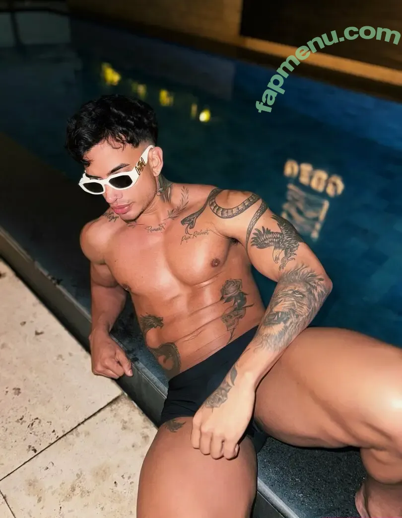 randhyjr nude photo #0019 (randhyj_)