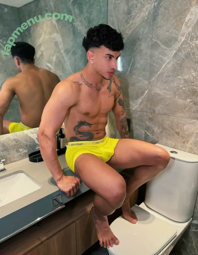 randhyjr nude photo #0022 (randhyj_)