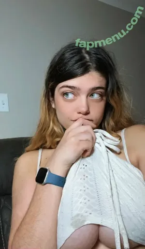 randomzgames / randomzgamingnoodlez nude photo #0049