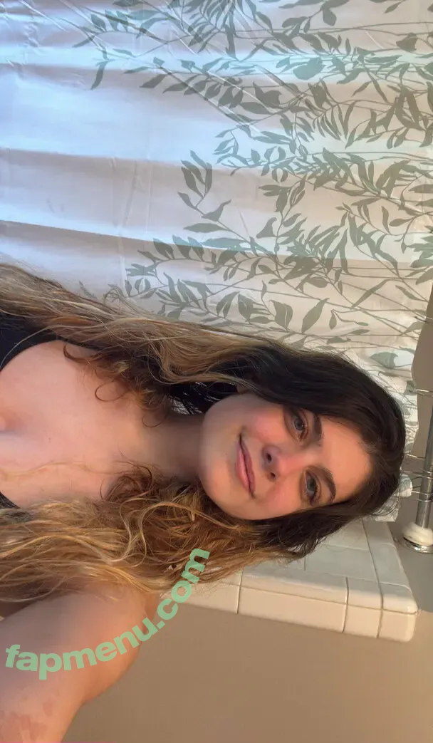randomzgames nude photo #0047 (randomzgamingnoodlez)