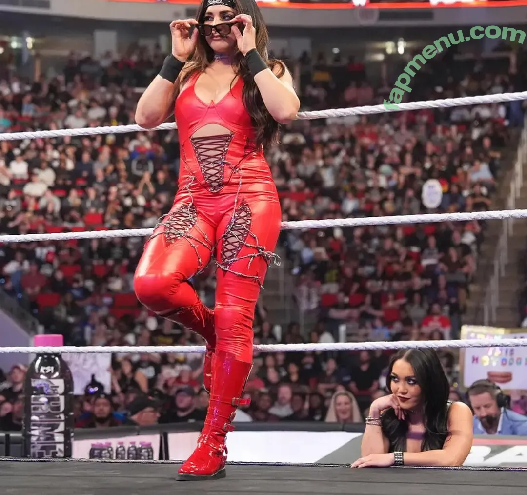 Raquel Rodriguez nude photo #0453 (WWE / drkheartless_error / raquelwwe)
