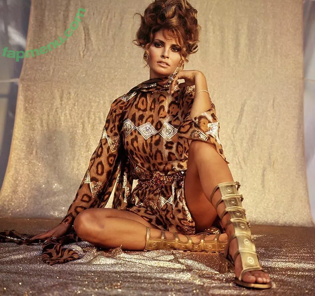 Raquel Welch nude photo #0116 (therealraquelwelch)