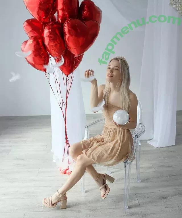 Rare_tori nude photo #0381 (Rare_ / Viktoriy D / Viktoriya Redroyz)