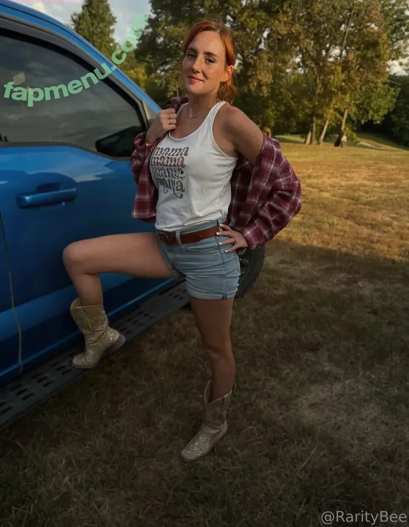 raritybee nude photo #0005 (raritybee2)