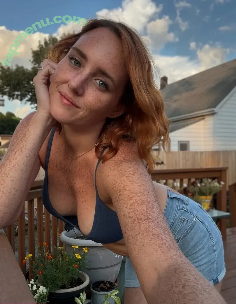 raritybee nude photo #0070 (raritybee2 / raritybeefree / therealraritybee)