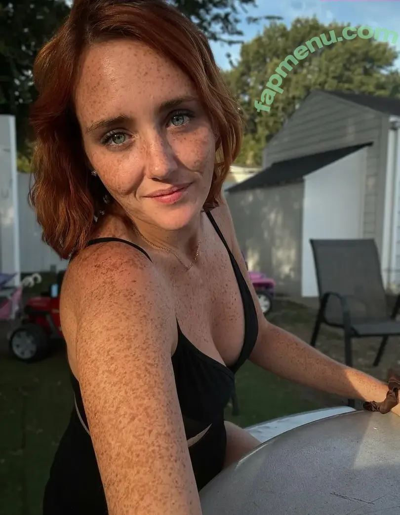 raritybee nude photo #0083 (raritybee2 / raritybeefree / therealraritybee)