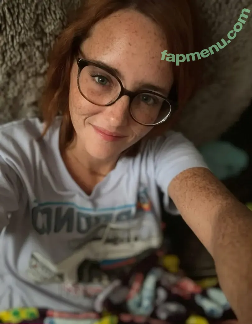 raritybee nude photo #0085 (raritybee2 / raritybeefree / therealraritybee)