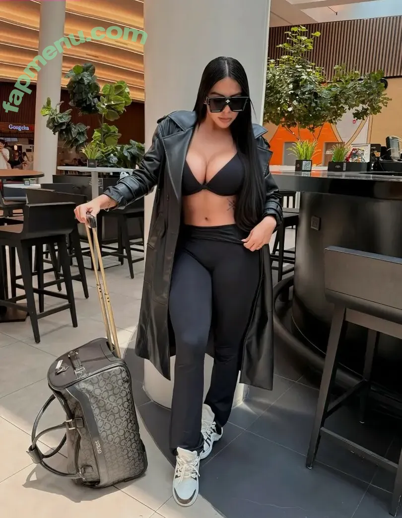 Rashel Fernandez nude photo #0004 (Rashelrm)