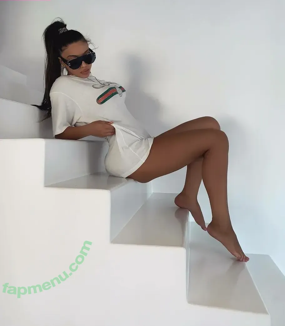 Rashel Kolaneci nude photo #0030 (rashelkolaneci)