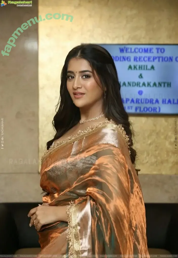 rashisingh nude photo #0001 (rashisingh)