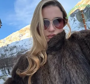 Rastacame / Camelia Bourbon / French Moroccan / rasta.queen1 nude photo #0130