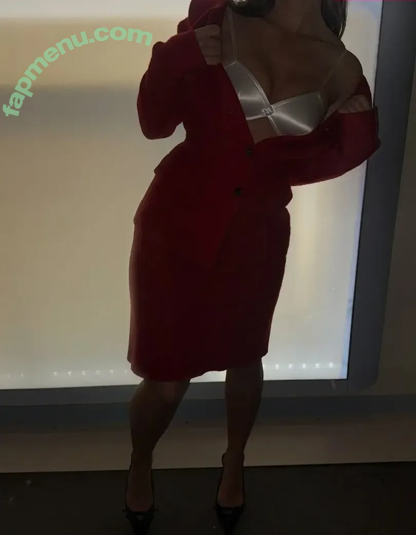 Rastacame nude photo #0054 (Camelia Bourbon / French Moroccan / rasta.queen1)