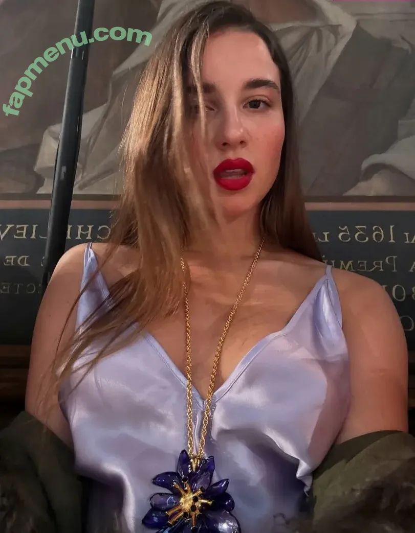 Rastacame nude photo #0056 (Camelia Bourbon / French Moroccan / rasta.queen1)